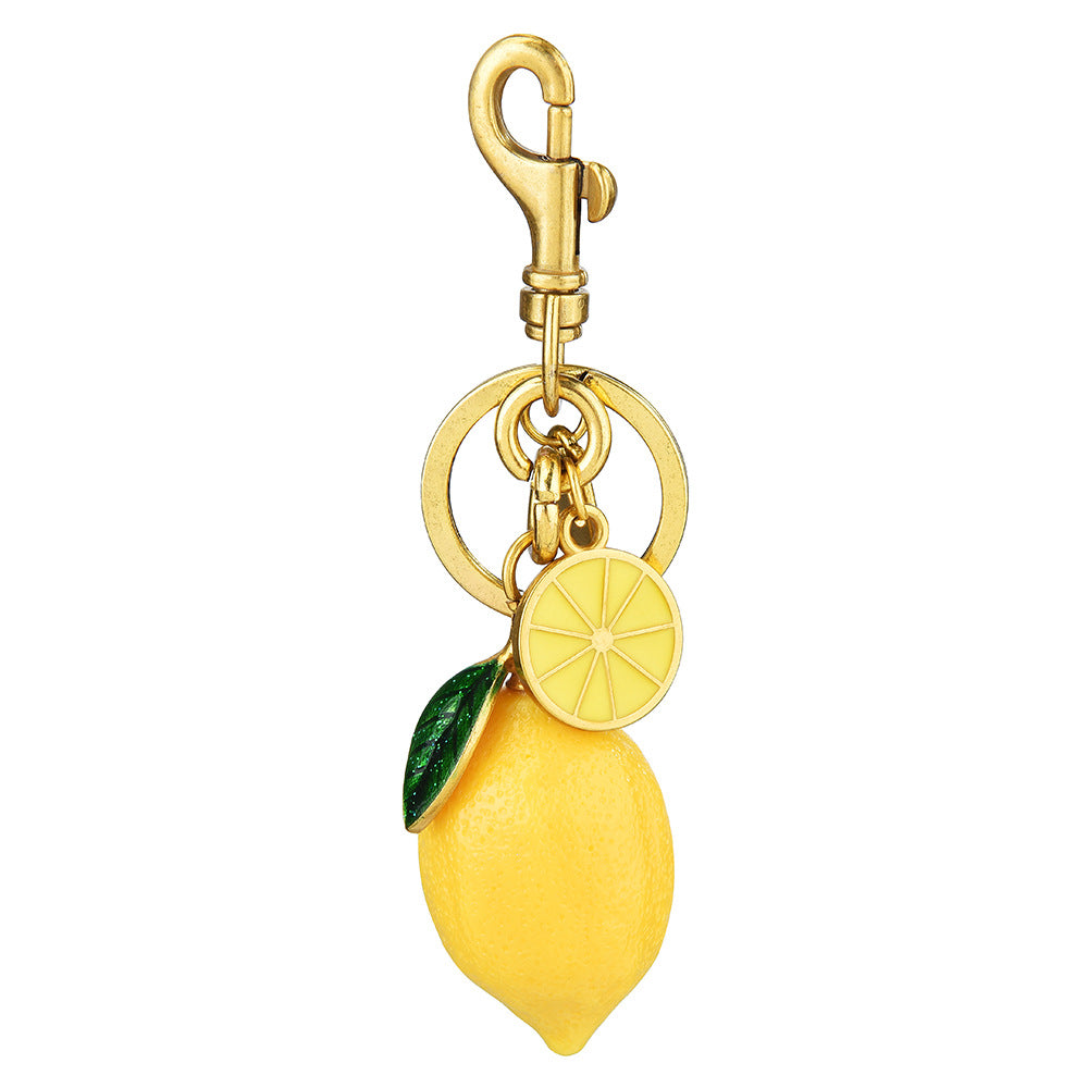 Cross-border new creative resin simulation fruit lemon car keychain bag pendant couple keychain gift