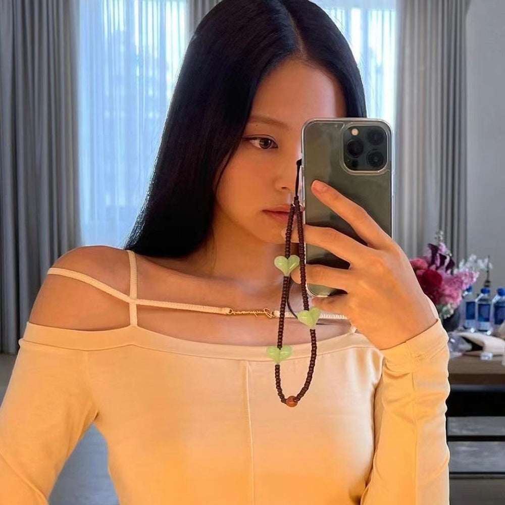 KKBEAD European and American bloggers portable pendant love mobile phone chain blackpink Kim Ji-ni with the same female lanyard
