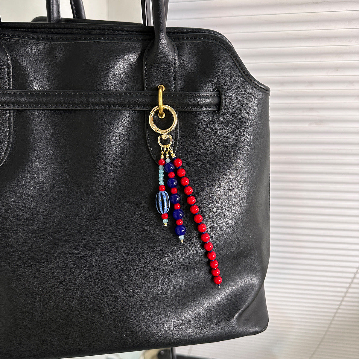 Handmade colorful bead tassel hanging ornaments, agate stone bag pendants, niche design styles, in stock wholesale accepting orders