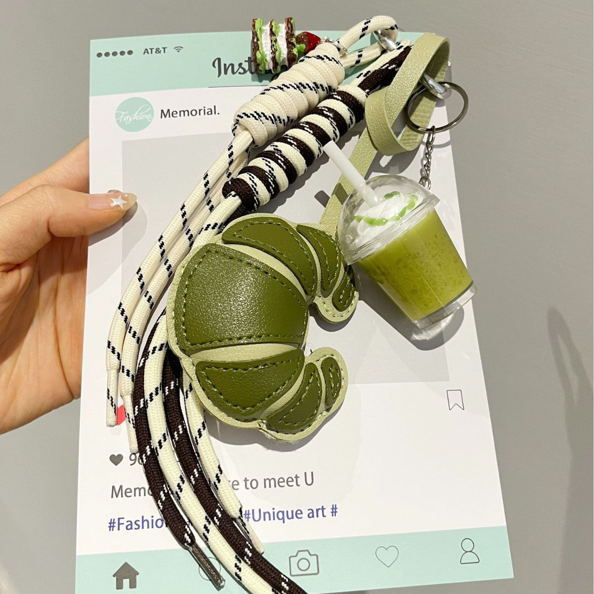Cross-border spring/summer new leather croissant woven keychains, multi-color coffee cup carabiner bag pendant wholesale