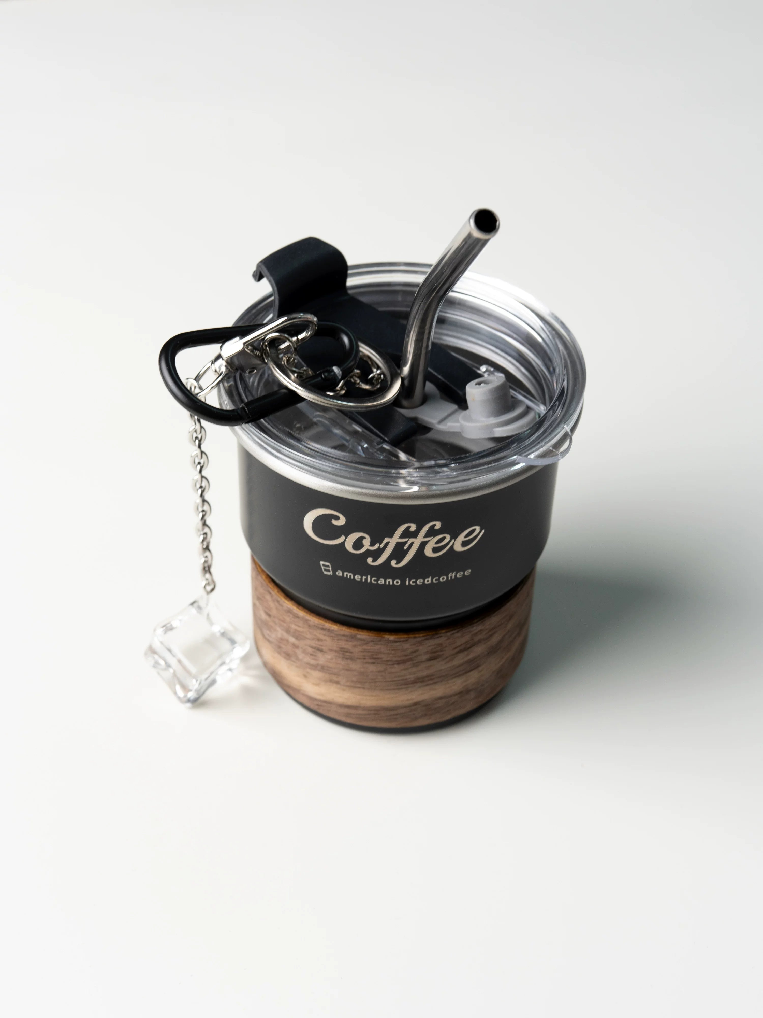 Iced Americano-style coffee cup bag hanging high-end school bag, backpack hanging ornament, creative niche design, bag pendant accessories