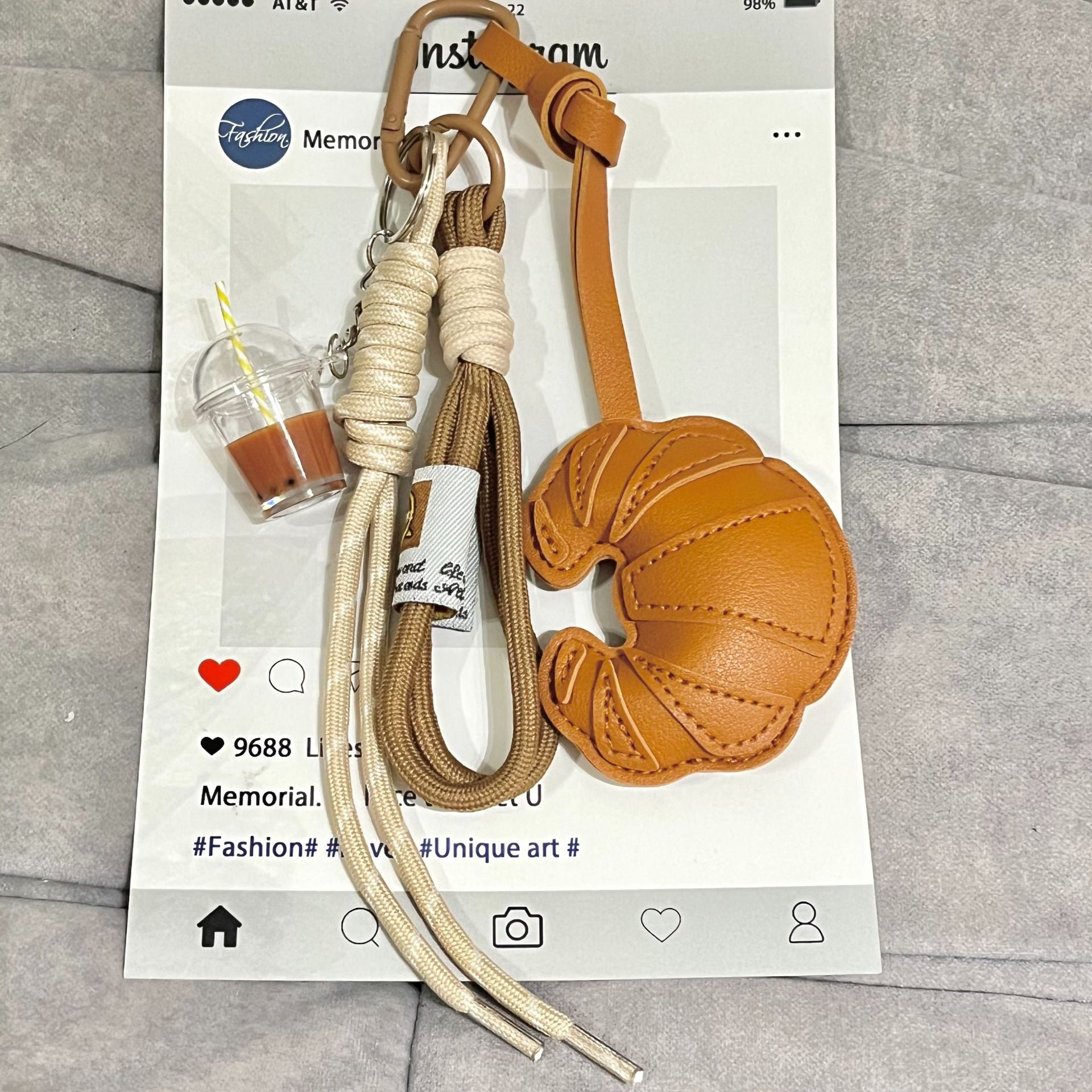 Cross-border spring/summer new leather croissant woven keychains, multi-color coffee cup carabiner bag pendant wholesale