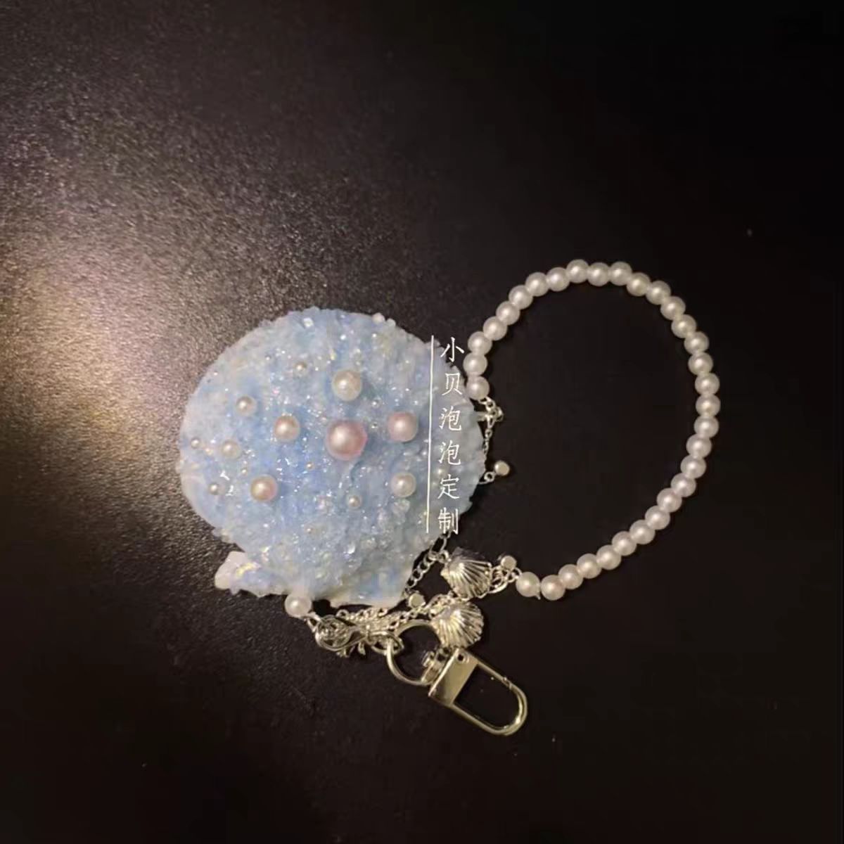 High-end and stylish mermaid shell bow, faux pearl ocean series, graded bag pendants, girly design buckles