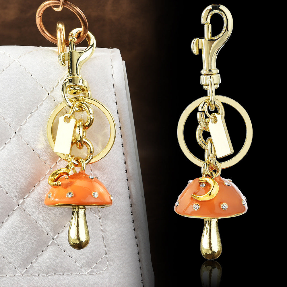 Amazon New Mushroom Keychain Summer Personality Pentagram Mushroom Shape Bag Keychain Pendant Accessories
