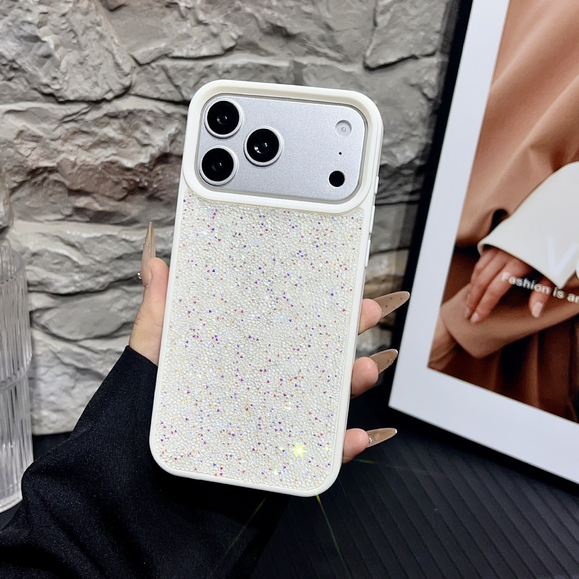 Suitable for cross-border hot-selling Apple 17 Pro luxury full diamond phone case, iPhone 16 Pro Max Diamond Plain Case 15