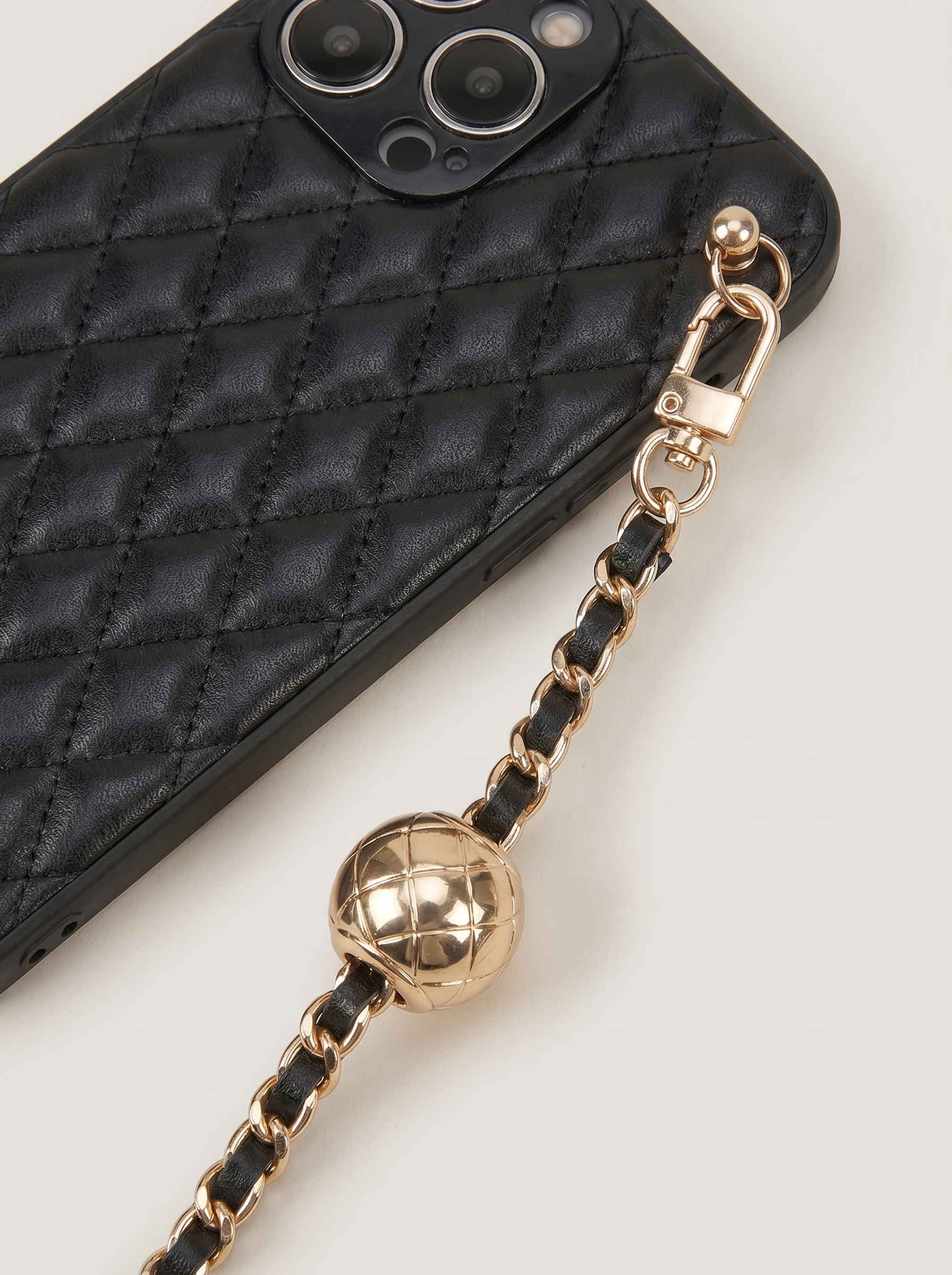 The Chanel-style gold ball chain fits the iPhone 17 Pro Max case crossbody and iPhone 13 12, Huawei Mate50